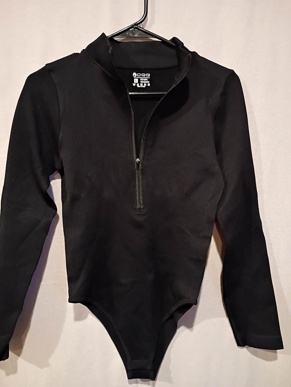 Black Long-Sleeve Large Zip-Front Bodysuit
